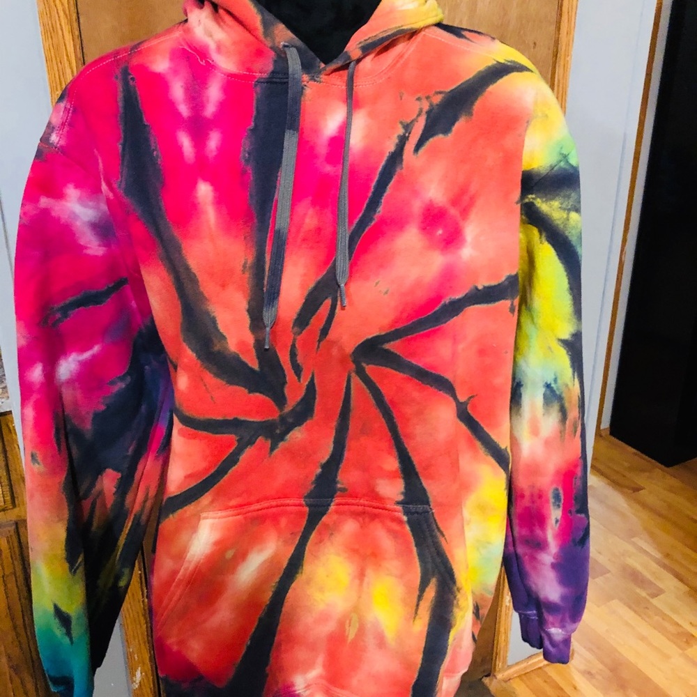 Hot Topic rainbow tie dye Hoodie Jacket NWT